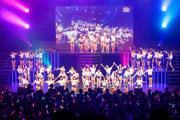 新キャプテン・塩月希依音が飛躍宣言！NMB48「15th Anniversary LIVE」大阪で開催