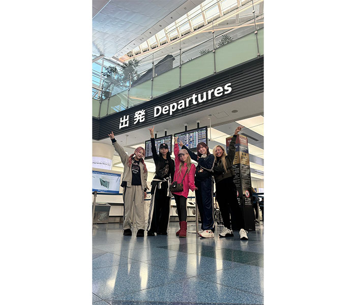 LOVEBITES・Haruna、アメリカツアー直前に現地到着を報告！！「思い切り楽しんで来てください！」