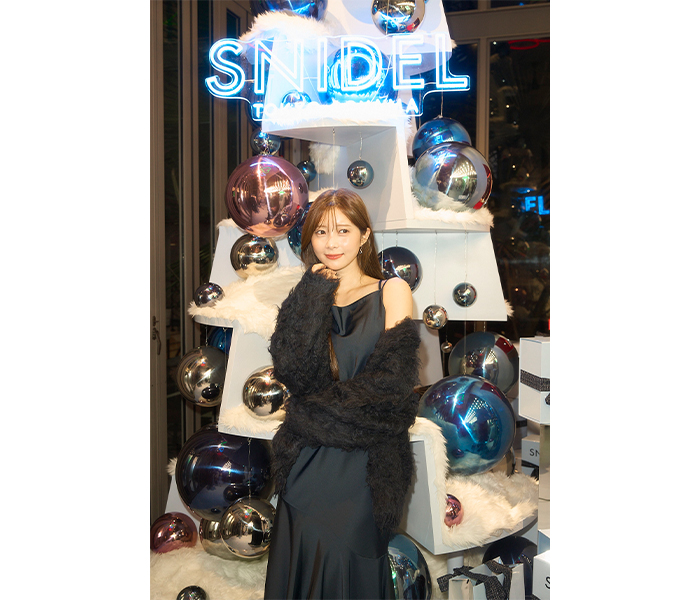 八木アリサ、川島海荷、古畑星夏、藤井サチら豪華ゲストが来場！SNIDEL TOKYO AOYAMA店がHOLIDAY仕様に！