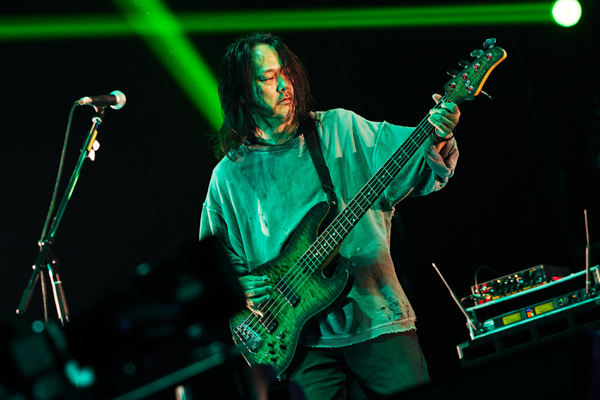 【ライブレポート】黒夢がSUGIZOと「少年」を熱唱！圧倒的な存在感を刻む＜LUNATIC FEST.2025＞