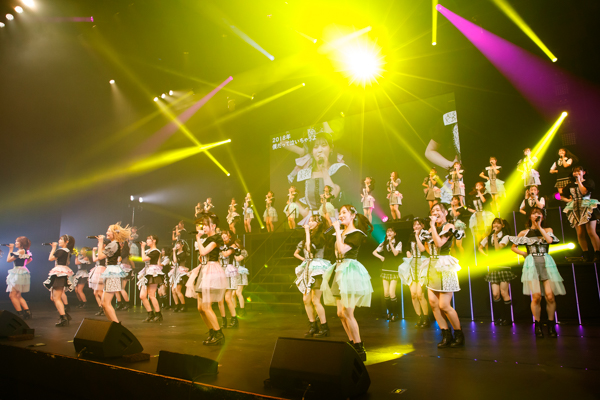 新キャプテン・塩月希依音が飛躍宣言！NMB48「15th Anniversary LIVE」大阪で開催