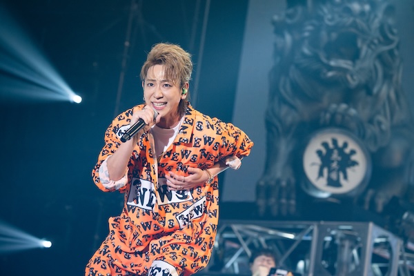 【ライブレポート】NEWS＆氣志團・綾小路翔＆BUCK∞TICK・星野英彦の一夜限りの夢のコラボ！＜サントリー オールフリーpresents 氣志團万博2025 関東爆音パビリオン powered by Epson＞