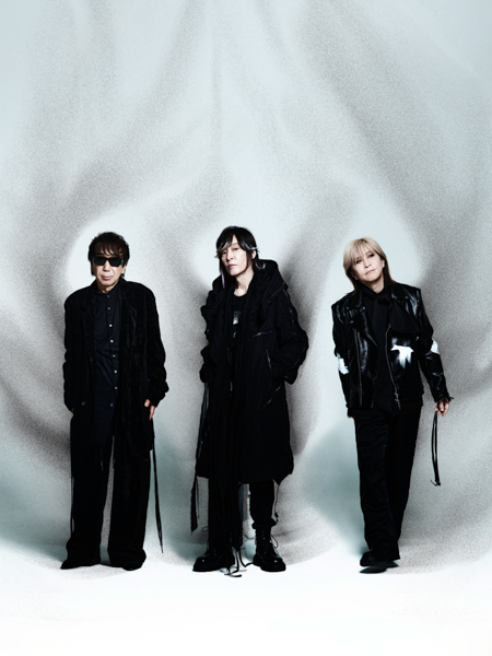 初の大型エキシビションを多面的に再構成した完全限定アイテム『TM NETWORK 2025 IP』が12月24日(水)に発売決定