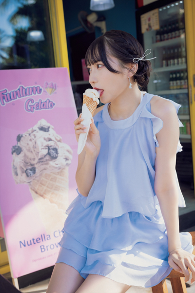 11月27日(木)発売！現役アイドルの伊織芽衣の1st 写真集『芽色-めいろ-』の先行カット第2弾＆本人から最新コメントが到着！