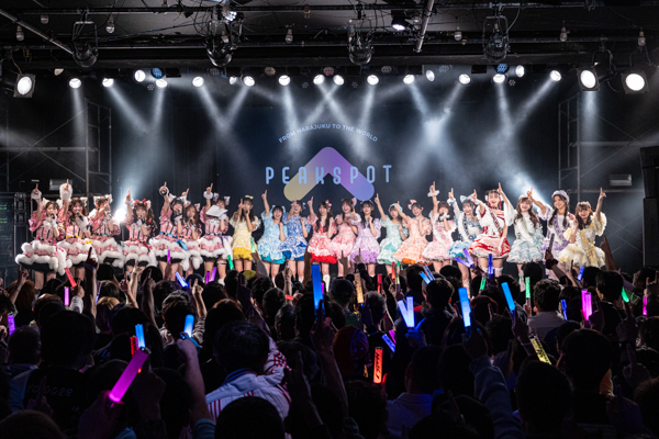 PEAK SPOT初主催ライブでlog youが鮮烈デビュー！フレッシュな4曲を堂々披露