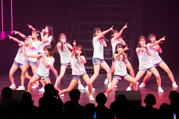 新キャプテン・塩月希依音が飛躍宣言！NMB48「15th Anniversary LIVE」大阪で開催