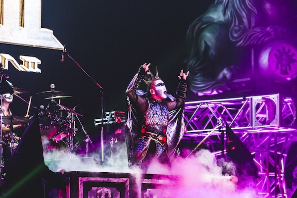 【黒ミサレポート】「死に損ないが帰ってきたぜ！老害になって帰ってきたぜ！」聖飢魔II、氣志團万博大トリに降臨！＜サントリー オールフリーpresents 氣志團万博2025 関東爆音パビリオン powered by Epson＞