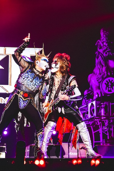 【黒ミサレポート】「死に損ないが帰ってきたぜ！老害になって帰ってきたぜ！」聖飢魔II、氣志團万博大トリに降臨！＜サントリー オールフリーpresents 氣志團万博2025 関東爆音パビリオン powered by Epson＞