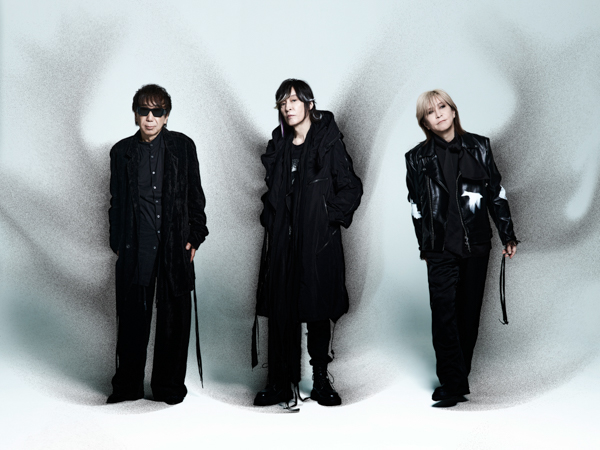 初の大型エキシビションを多面的に再構成した完全限定アイテム『TM NETWORK 2025 IP』が12月24日(水)に発売決定