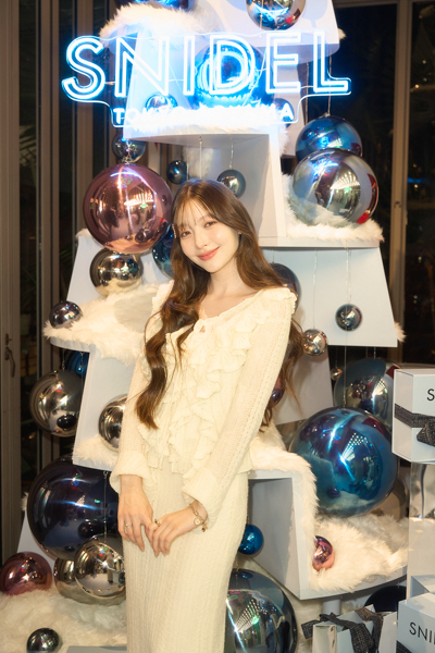 八木アリサ、川島海荷、古畑星夏、藤井サチら豪華ゲストが来場！SNIDEL TOKYO AOYAMA店がHOLIDAY仕様に！