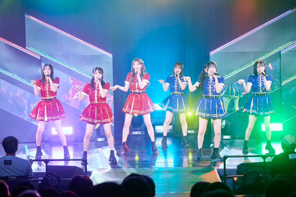 HKT48約4年ぶりの全国ツアー開催、企業タイアップやチーム昇格などをサプライズ発表！「HKT48劇場 14周年記念特別公演」オフィシャルレポート