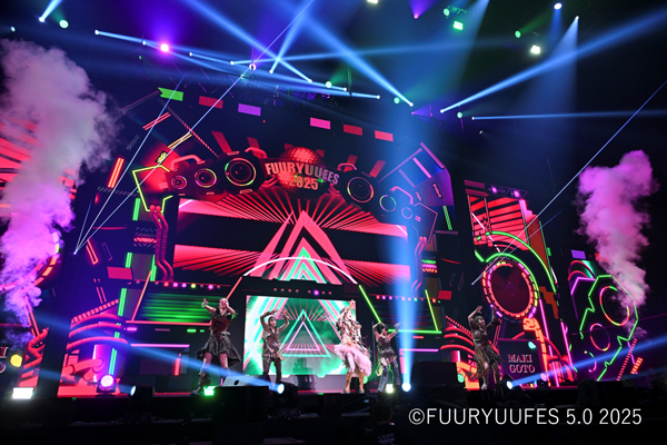 後藤真希がリアル×バーチャルで魅せる！後藤真希がリアル×バーチャルで魅せる！大人気曲『恋愛レボリューション21』を熱唱！「FUURYUUFES 5.0 2025」開催！