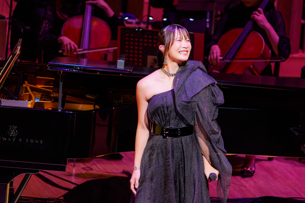 【オフィシャルレポート】May'n、20周年を記念して東京芸術劇場でグランドフィルハーモニック東京とシンフォニックコンサート『May'n 20th Anniversary Symphonic Concert 「TWENTY Around for You」』を開催！