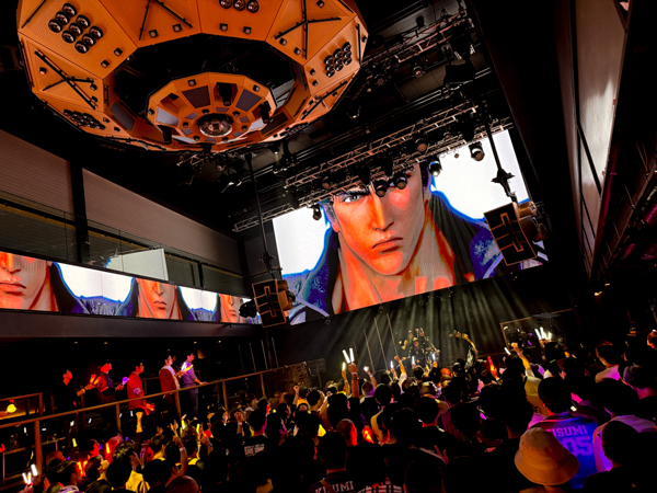 『北斗の拳』× #2i2、解散前ラストの定期公演を銀座Zoukで開催！等身大ケンシロウ像も登場