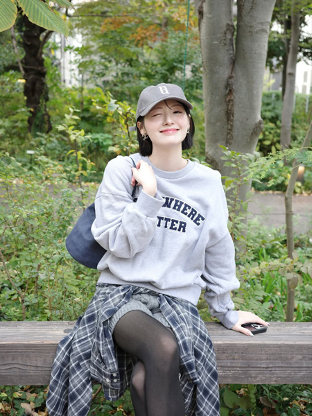 糸原美波、美脚きわだつボーイッシュカジュアルコーデを披露！！