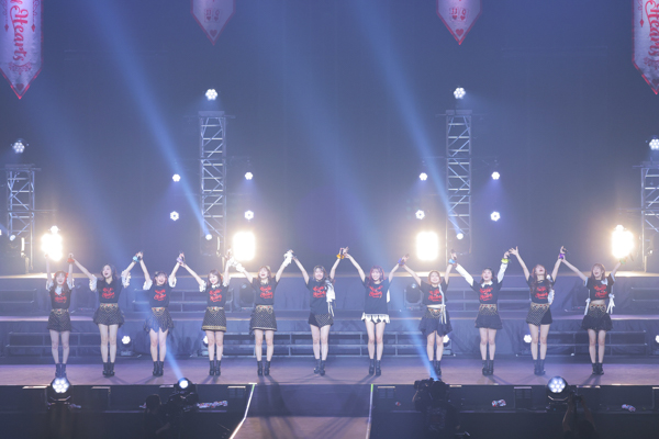 Juice＝Juice、日本武道館で「Queen of Hearts」ツアーファイナル！11人ソロ集結＆『盛れ！ミ・アモーレ』熱狂の夜 THE FIRST TAKE第2弾も予告