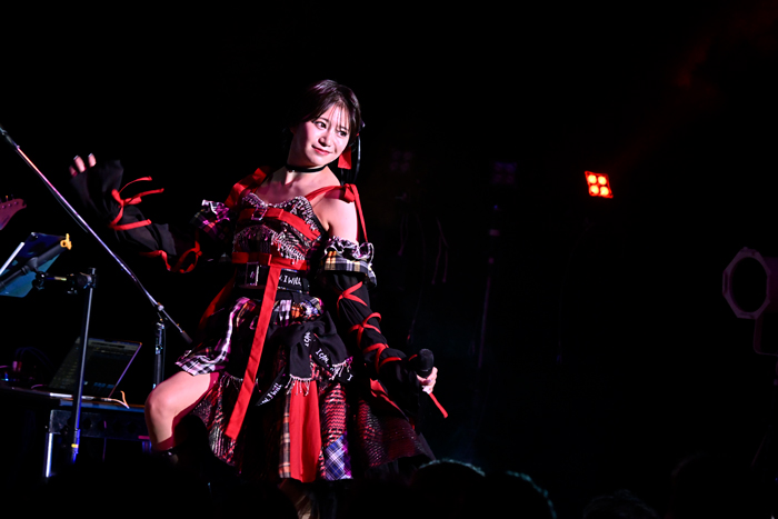 かわいいは最強！星名美怜、ワンマン公演を持ってアーティスト活動をスタート！