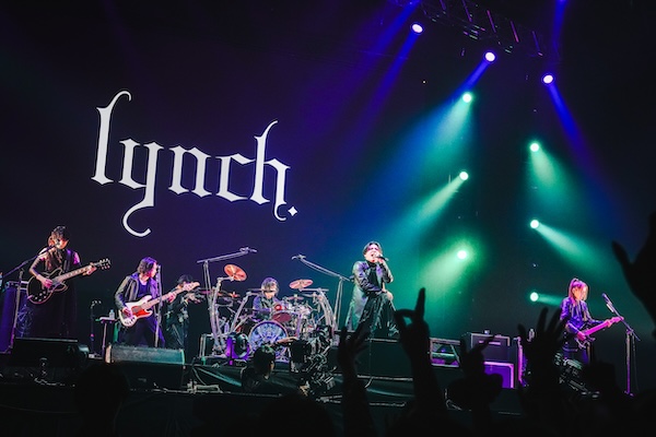【ライブレポート】lynch. がLUNA SEAの名曲『PRECIOUS...』を熱唱！Jとのコラボも＜LUNATIC FEST.2025＞