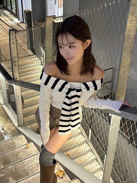 聖菜、秋らしいショートパンツで全身ショットを公開！