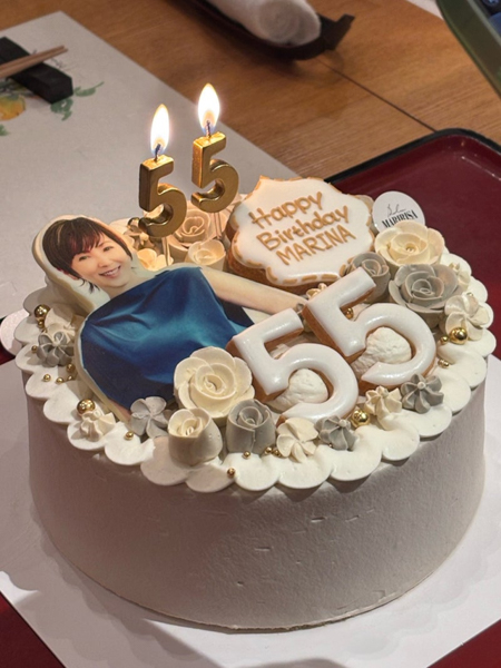 渡辺満里奈、55歳の誕生日を迎え家族からの祝福報告「家族や、私に関わってくれる全ての人に感謝しかない」「面白おかしく過ごしていけたら」＆夫･名倉潤とのラブラブ密着ショットも！！