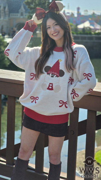 【動画】あすみん、可愛いすぎるスペシャルグッズを身に付けミニスカコーデで「ディズニー・クリスマス」を満喫！