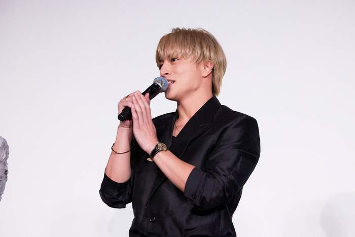 GENERATIONS、自身初のドキュメンタリー映画「GENERATIONS：The Documentary」公開前日イベントにメンバー登場。「美しい、華やかな部分だけではなく自分達のリアルを見ていただきたい」（メンバーコメント全文あり）