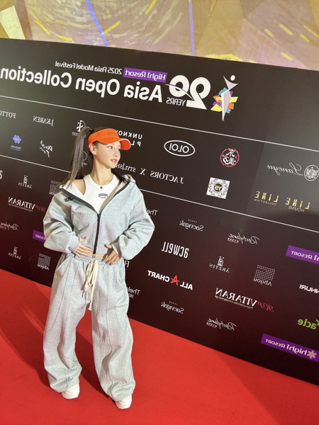 日本と韓国の美人ハーフモデルEri。 Asia Open Collectionでランウェイに登場し会場を魅了！