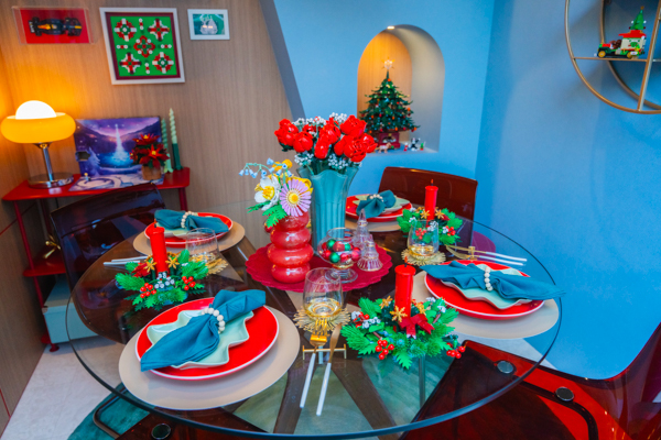 山本美月、百田夏菜子、堀田茜、前田公輝、一ノ瀬颯 がイベントに来場！レゴ(R)ブロック製品でクリスマスを彩るイベント 「Build Your Christmas」開催