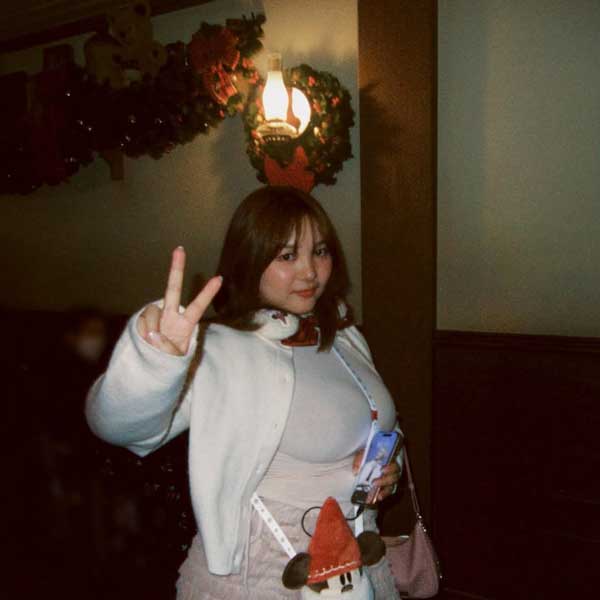 工藤唯、可愛すぎるニットコーデでファン悩殺！「どんなファッションでも好き」