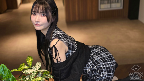 伊織芽衣、妖艶なバックショットを披露！ 11月27日発売の1st 写真集『芽色-めいろ-』で「限界なしグラビア」を想像させるカットも・・・