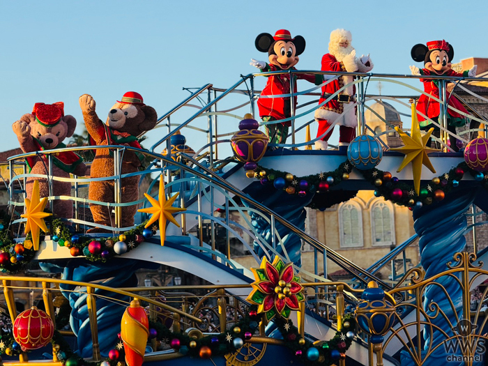 東京ディズニーシー®、幻想と光が包むディズニー・クリスマス開催