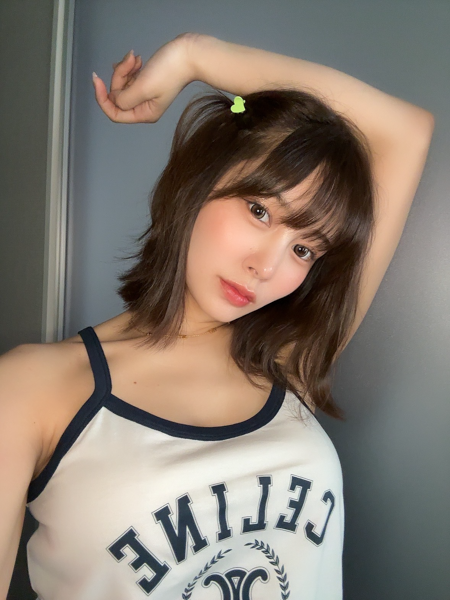 TWICEツウィに似てると話題の美少女・鳳みゆ、 韓国風ファッションで可愛すぎるオフショット公開！