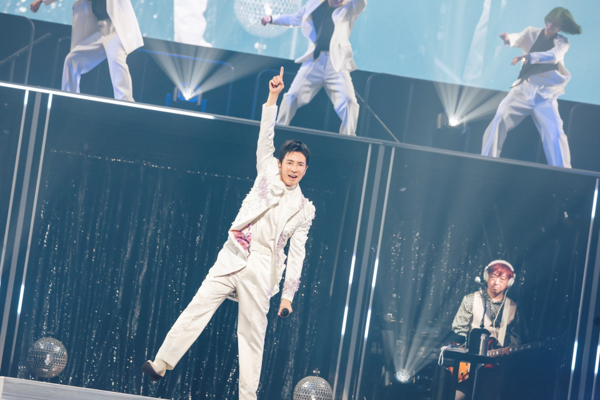 スーパースター郷ひろみの「70歳記念バラード」が話題に。同世代からじわじわと共感を呼ぶ曲の秘密とは・・・？