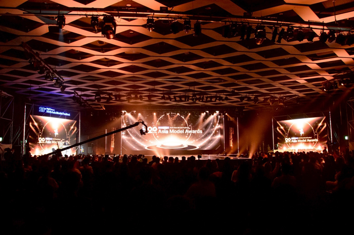 ウエディングドレス・タキシードブランドTAKAMI BRIDALが韓国・Asia Model Festivalに衣裳提供