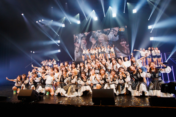 新キャプテン・塩月希依音が飛躍宣言！NMB48「15th Anniversary LIVE」大阪で開催