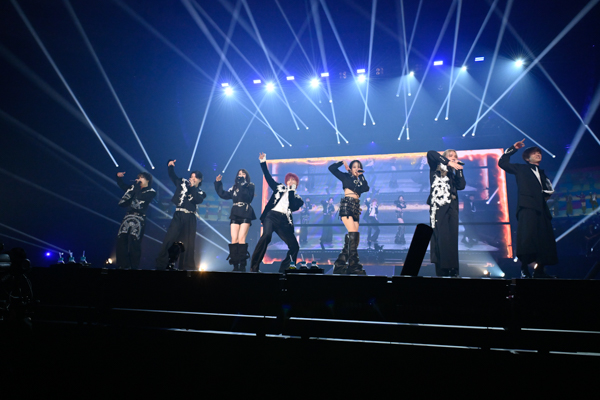 GENIC、初となる日本武道館公演で圧巻のSHOWTIME！！