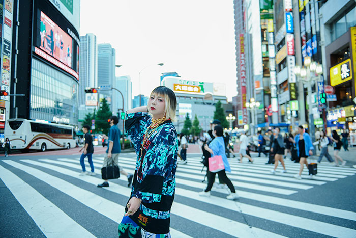 【インタビュー】早稲田大学卒の破天荒な南条京垓、唯一無二の存在感を語る！ 「アピールしたいのは、アザラシのような愛くるしい顔(笑)」