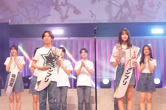 北川景子がサプライズ登場！第4回スターオーディショングランプリは山中島世夏と岩瀬夕由。私立恵比寿中学、BUDDiiSらライブパフォーマンス。