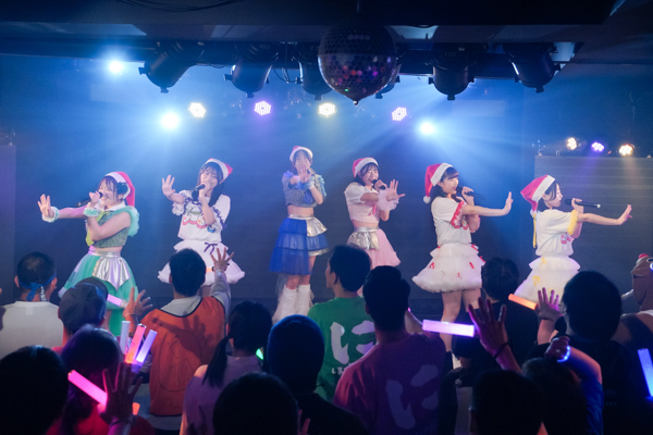 アップアップガールズ（２）東京・原宿RUIDOで単独ライブ『にきちゃんとクリスマスパーティー2025♡』開催！