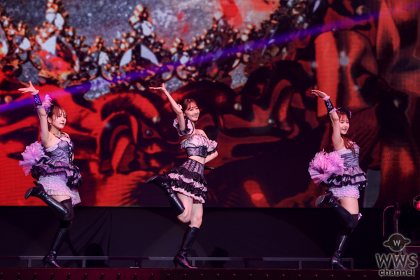 【写真特集】元AKB48・柏木由紀、美肌チラ見せ色っぽ衣装で「口移しのチョコレート」を熱唱！＜AKB48 20th Year Live Tour 2025 in 日本武道館＞