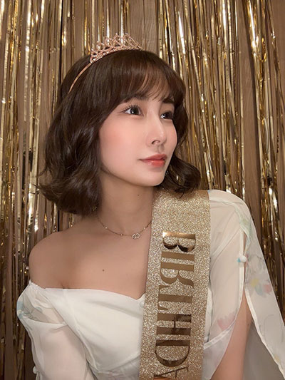 鳳みゆ、誕生日を迎え最強ビジュ爆発の女神すぎるショット公開！ 誕生日配信イベントも開催。