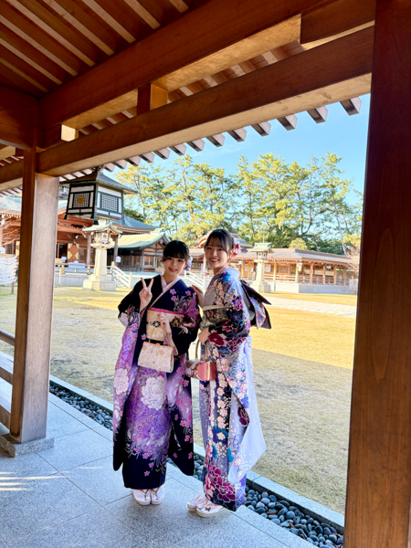 NGT48 杉本萌・⾕⼝陽⾹が NGT48 の地元・新潟縣護國神社で⼆⼗歳のつどいを実施！