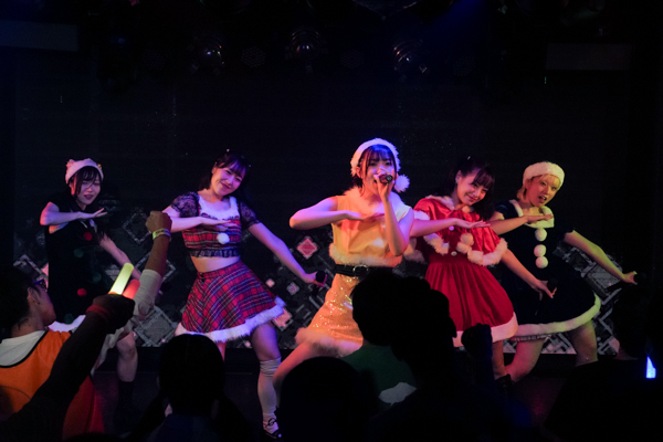 アップアップガールズ（２）東京・原宿RUIDOで単独ライブ『にきちゃんとクリスマスパーティー2025♡』開催！