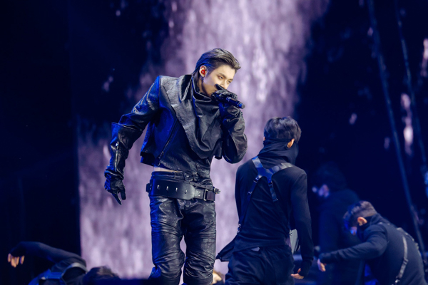 初日はILLIT、ENHYPEN、Snow Man、TOMORROW X TOGETHERらが登場！〈2025 MUSIC BANK GLOBAL FESTIVAL IN JAPAN〉