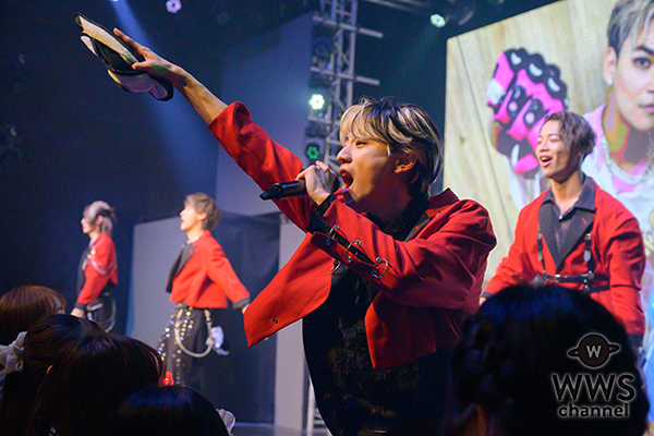 【ライブレポート】Seven Deuce、王子様すぎる純白衣装でパフォーマンス！「メジャーデビュー」サプライズ発表で会場は熱狂！＜Seven Deuce one-man LIVE 2025「Re:RAISE」＞