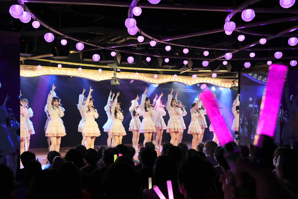 秋元 康総合プロデューサーが指原莉乃にAKB48楽曲の作詞をオファー!AKB48劇場20周年特別記念公演 レポート