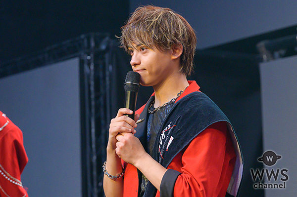 【ライブレポート】Seven Deuce、王子様すぎる純白衣装でパフォーマンス！「メジャーデビュー」サプライズ発表で会場は熱狂！＜Seven Deuce one-man LIVE 2025「Re:RAISE」＞