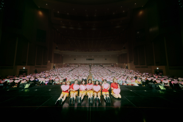 FRUITS ZIPPER、初のアジアツアー完走！NEW KAWAIIステージで現地のファンを魅了