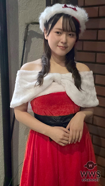【動画】ミスいちご・白石萌々香、かわいすぎるミニ丈サンタ衣装でクリスマスを語る！＜2025 クリスマス ミニ コンサート＞