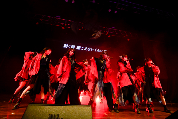 WHITE SCORPION 2周年ワンマンライブ開催！ACE帰還により３３日ぶりの11名のパフォーマンスで完全燃焼！AOIが初代キャプテンに就任